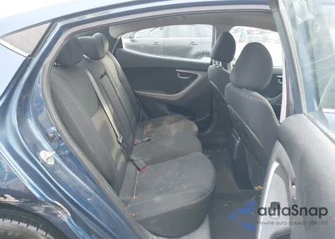 2015 Hyundai Elantra Se z USA, uszkodzony, nr VIN 5NPDH4AE7FH611702